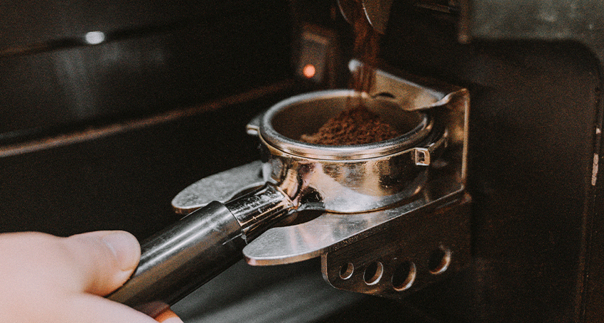 The Ultimate Guide to Cleaning and Maintaining Your Home Coffee Machine